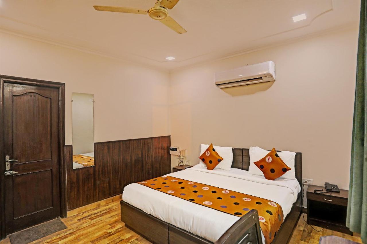 Hotel Grand Tushar - Ghaziabad Railway Station المظهر الخارجي الصورة