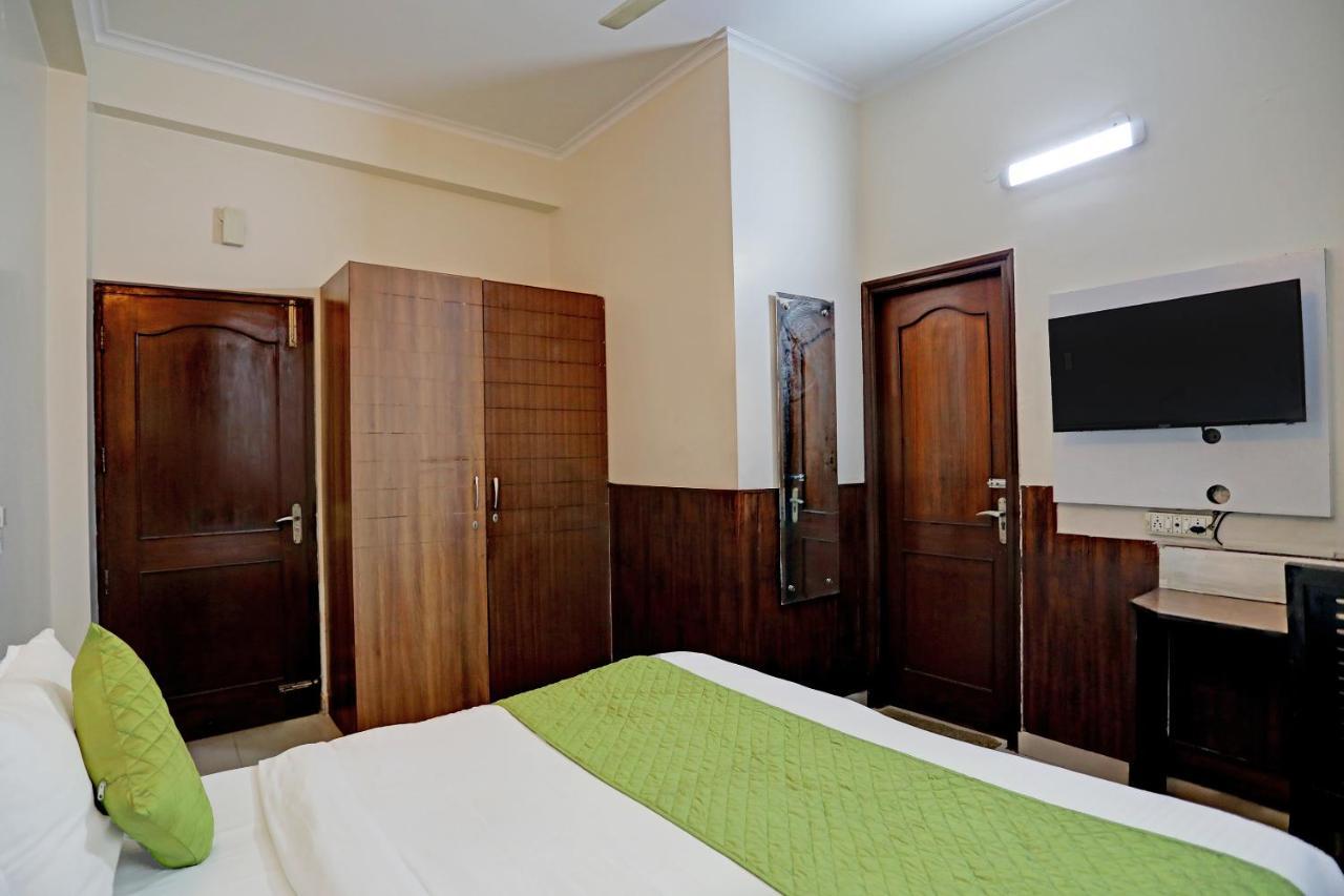 Hotel Grand Tushar - Ghaziabad Railway Station المظهر الخارجي الصورة