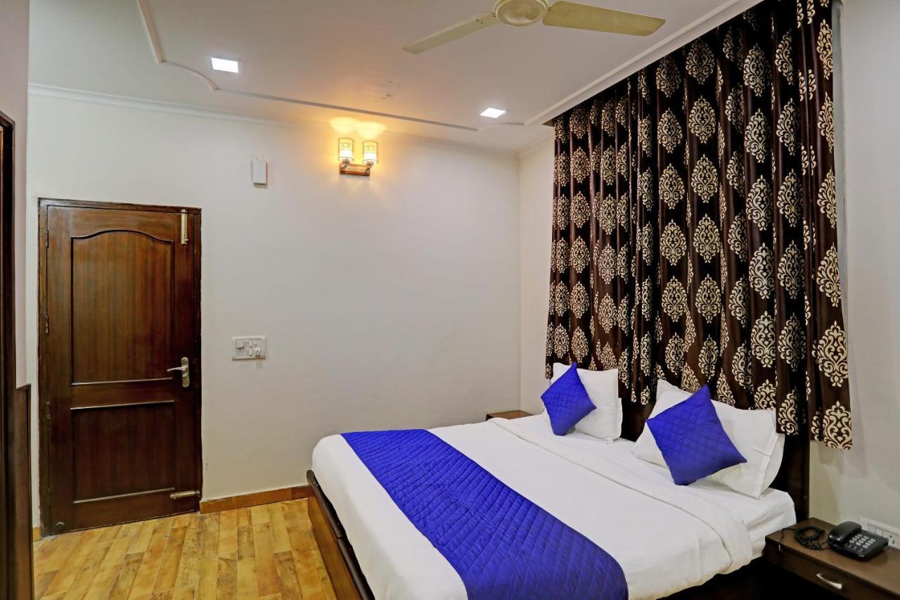 Hotel Grand Tushar - Ghaziabad Railway Station المظهر الخارجي الصورة